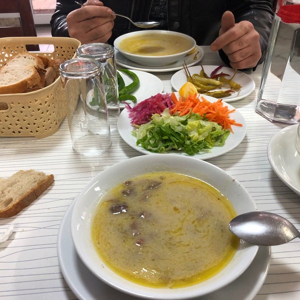 Foto scattata a Oğuz Baran Restaurant da 👑𝓜𝓮𝓱𝓶𝓮𝓽 . il 1/1/2020