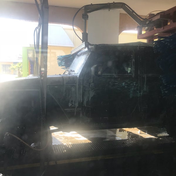 Mister Car Wash & Express Lube 4 tips from 347 visitors