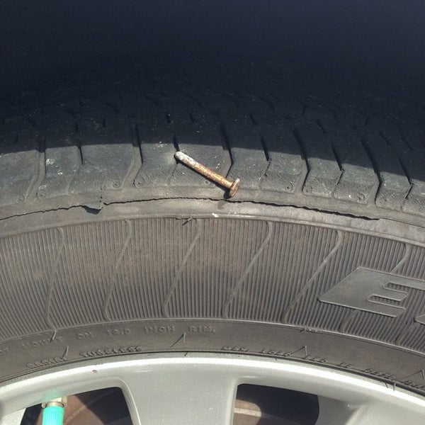 Geralds Tires and Brakes Automotive Shop in Summerville