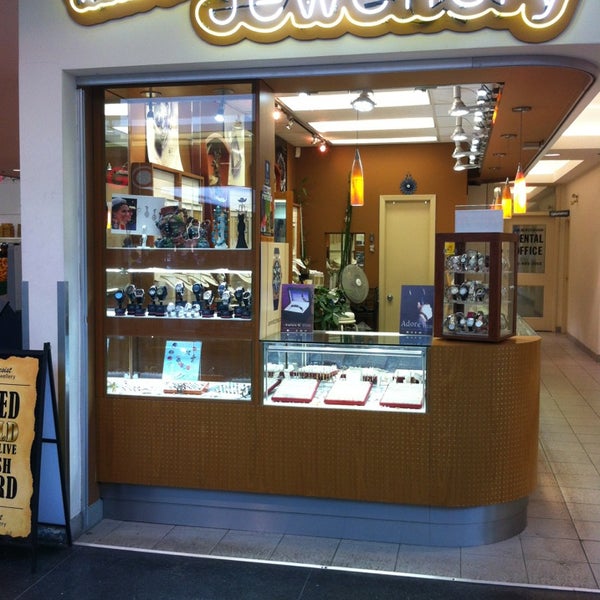 Photos at Peanut Plaza 7 tips