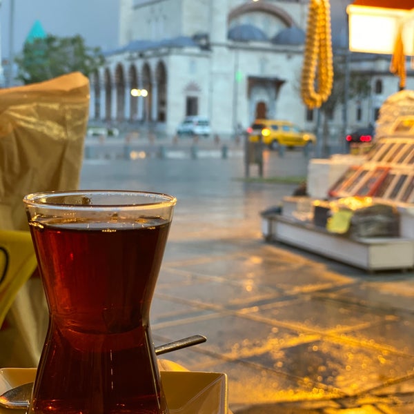 Das Foto wurde bei Hi Coffee von :) am 6/12/2020 aufgenommen