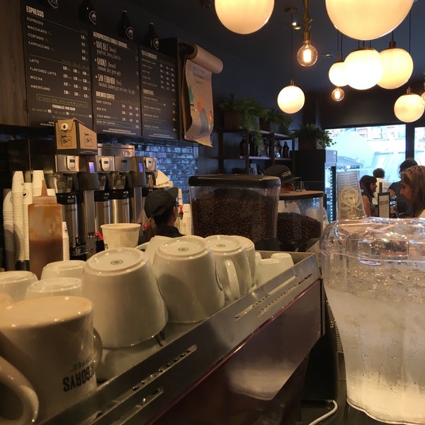 7/13/2016にAlex S.がGregorys Coffeeで撮った写真
