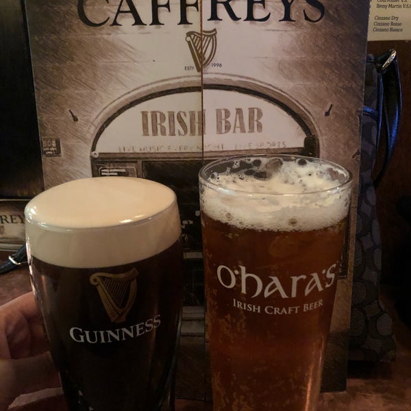 2/16/2019에 Carmen V.님이 Caffrey&#39;s Irish Bar에서 찍은 사진