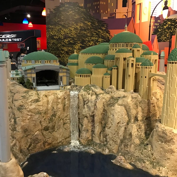 12/25/2016 tarihinde Prasanna S.ziyaretçi tarafından LEGOLAND® Discovery Center'de çekilen fotoğraf