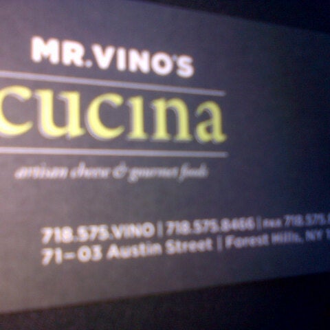 6/21/2013にVivian L.がMr Vino&#39;s Cucinaで撮った写真