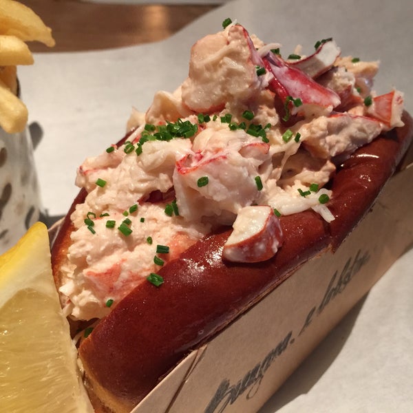 Photo taken at Burger &amp; Lobster by Norman on 5/24/2015