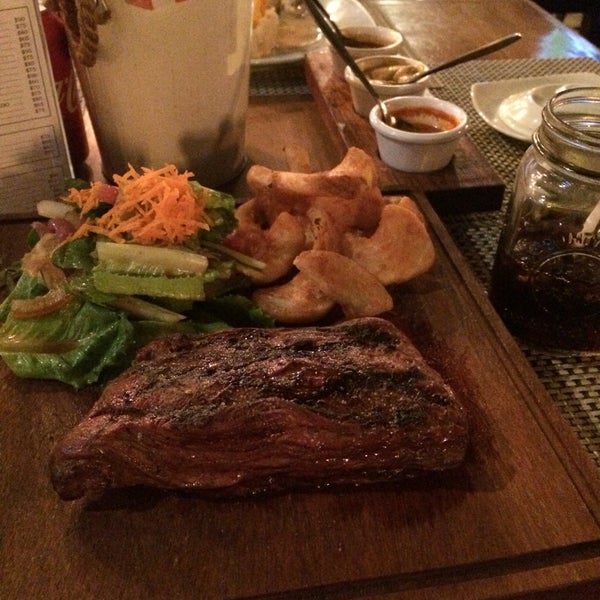 5/19/2016 tarihinde Jorge G.ziyaretçi tarafından Harrison Prime Rib House'de çekilen fotoğraf