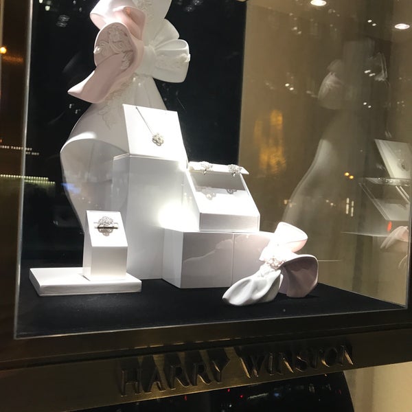 Harry Winston 中央区 南船場3 10 25
