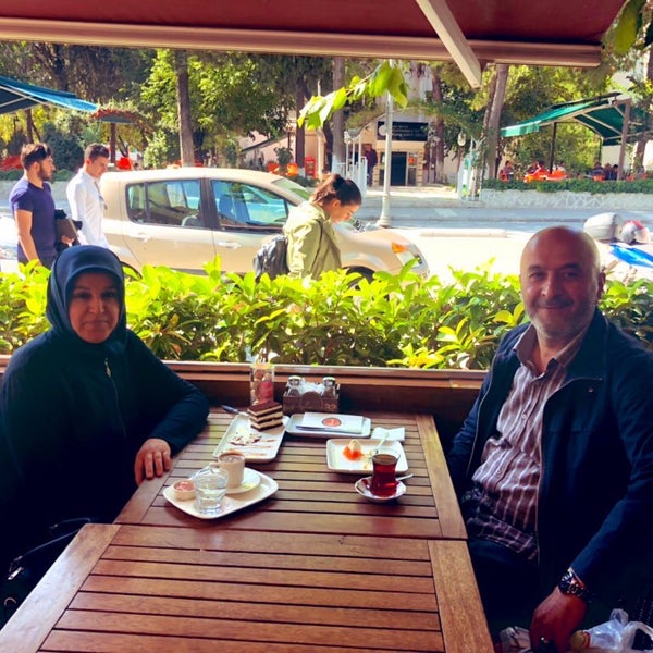 Foto diambil di Nazar Cafe Restaurant oleh Mustafa Özdemir M. pada 10/21/2019
