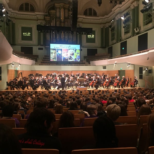 Foto scattata a National Concert Hall da Ian C. il 1/31/2017