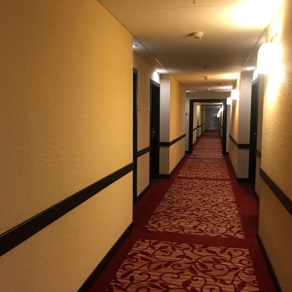 Photo taken at Courtyard by Marriott St. Petersburg by Александр К. on 2/4/2019