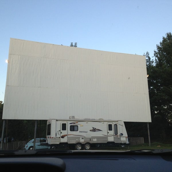 Meadow Bridge DriveIn 3 tips from 19 visitors