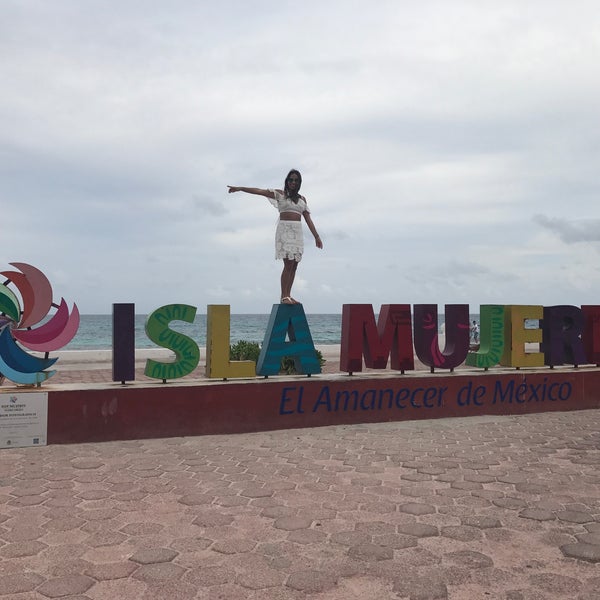 Isla mujeres причал