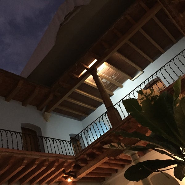 12/4/2015 tarihinde Frank C.ziyaretçi tarafından Hotel Azul'de çekilen fotoğraf