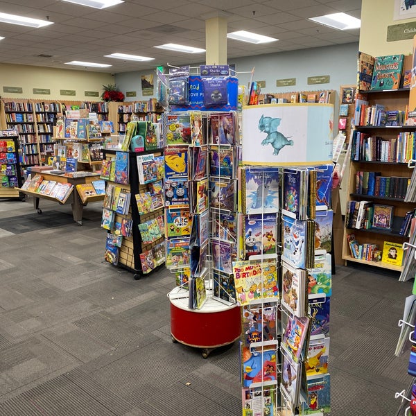 Books inc. Books inc. Books inc. Книжный магазин на бауманской. Books inc.