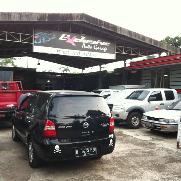 Photos At Exclusive Auto Garage Jatinegara 4 Visitors