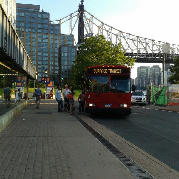 Roosevelt Island Red Bus - Roosevelt Island - 15 tips