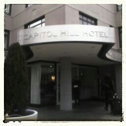 3/21/2014にCrystal W.がCapitol Hill Hotelで撮った写真