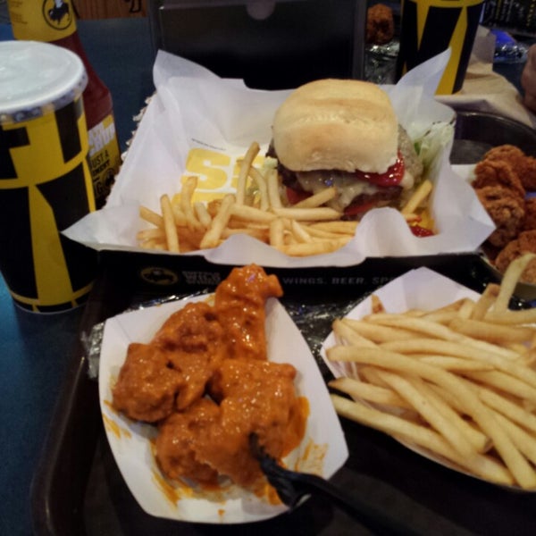 Buffalo Wild Wings (Now Closed) University of Akron 456 E Exchange St