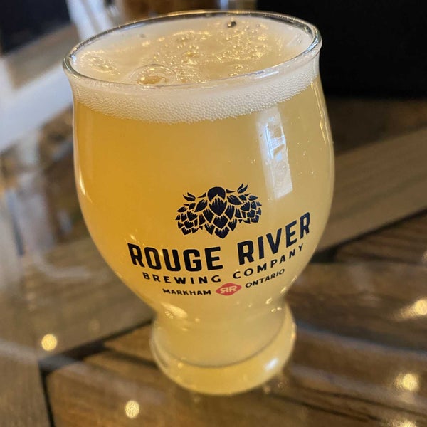 Das Foto wurde bei Rouge River Brewing Company von Mike B. am 3/5/2022 aufgenommen