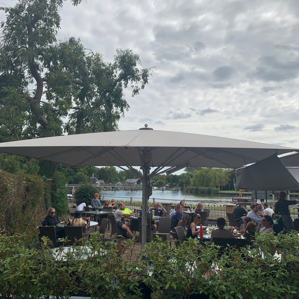 The Thames Court Shepperton, Surrey