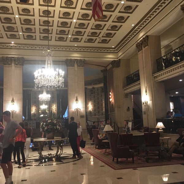Photo taken at The Roosevelt Hotel by Fleur S. on 7/9/2018