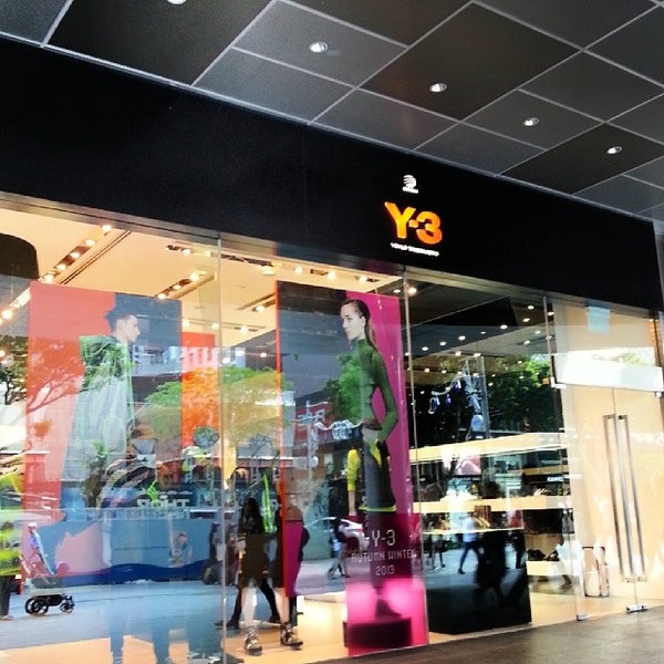 y3 singapore store