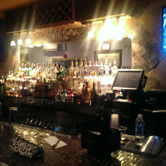 Photo taken at Avery&#39;s Bar &amp; Lounge by Bobby (DJ Oso Fresh) A. on 11/21/2013