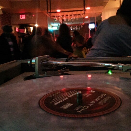 Photo taken at Darnell&#39;s Lounge by Bobby (DJ Oso Fresh) A. on 2/9/2014