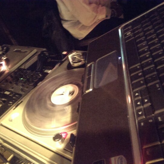 Foto diambil di Lounge of III oleh Bobby (DJ Oso Fresh) A. pada 11/3/2014