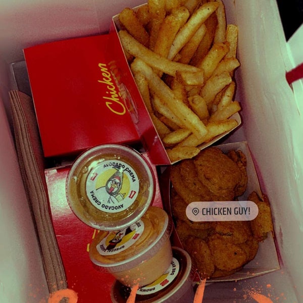 Photo taken at Chicken Guy! by 👩🏻‍⚕️ . on 3/7/2021