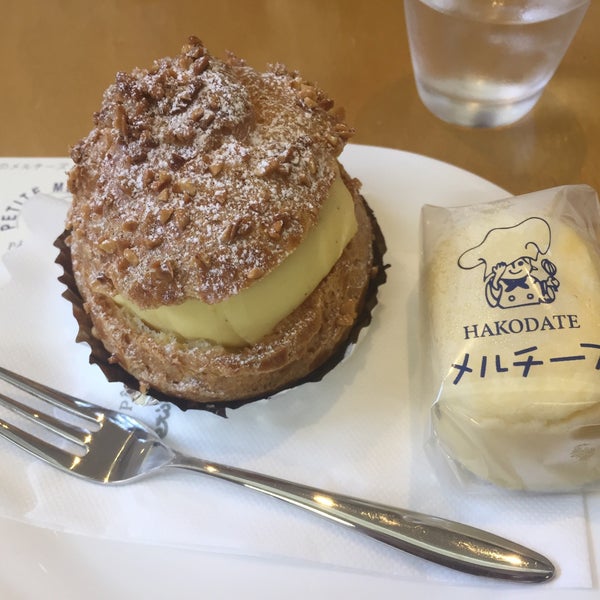 プティ・メルヴィーユ 本通店 - Dessert Shop in 函館市