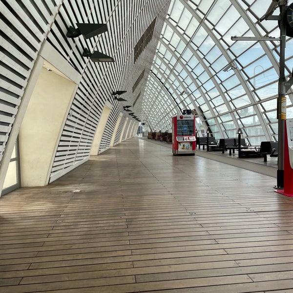 5/26/2021에 Mathieu B.님이 Gare SNCF d&#39;Avignon TGV에서 찍은 사진