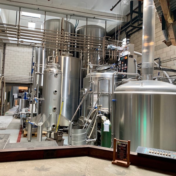 Foto diambil di Figueroa Mountain Brewing Company oleh Denton B. pada 5/20/2019