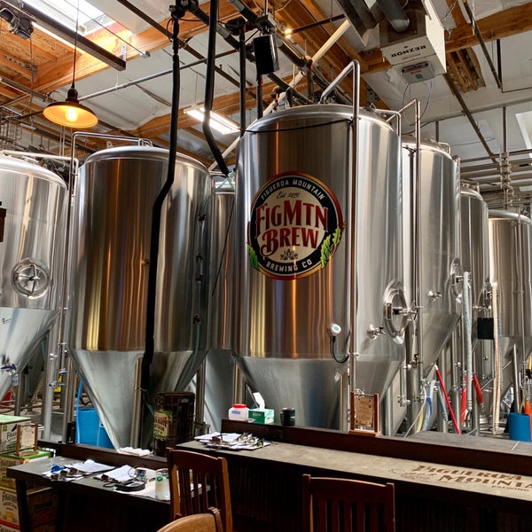 Photo taken at Figueroa Mountain Brewing Company by Denton B. on 5/20/2019