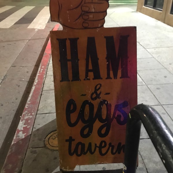 Снимок сделан в Ham &amp; Eggs Tavern пользователем Dale M. 5/20/2017