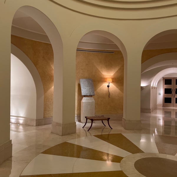 Daria frei in Anassa Hotel