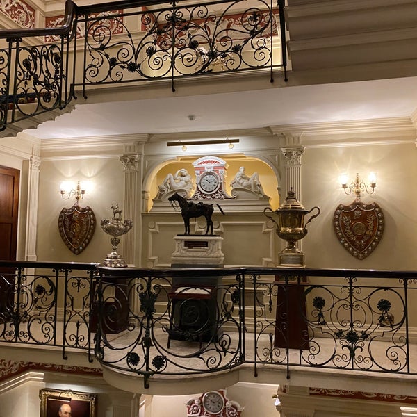 The Cavalry and Guards Club Mayfair 127 Piccadilly