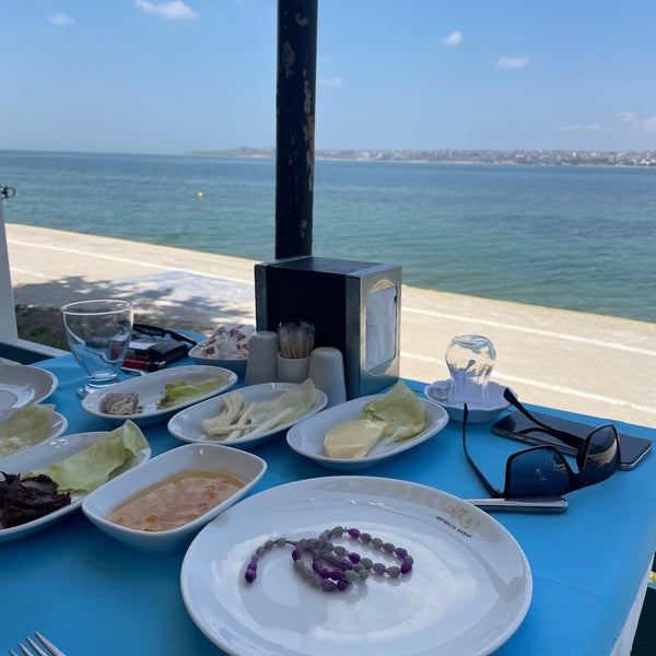 Photo taken at Çat Kapı Restaurant by M T 63 on 5/31/2022