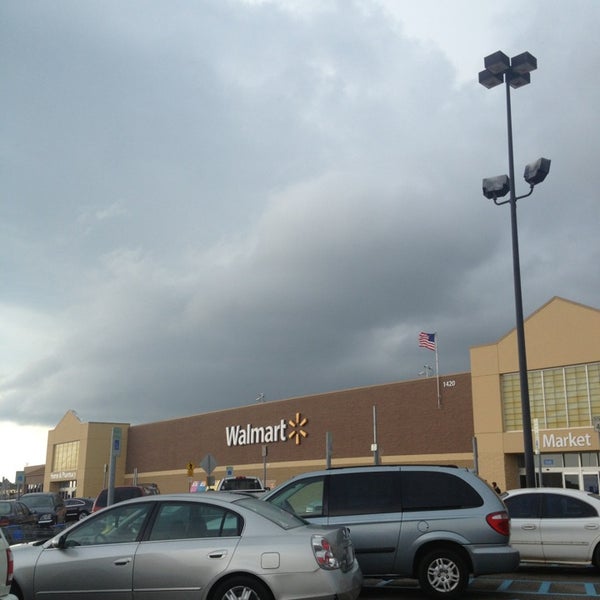 Walmart Supercenter Big Box Store in Troy