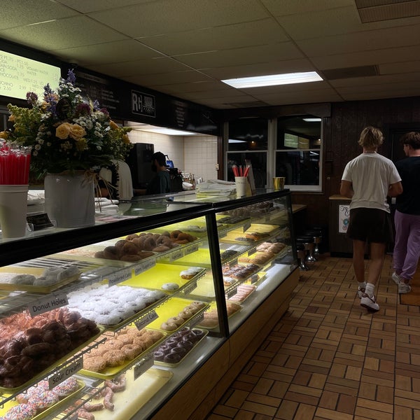 Money Talks Donut Shop