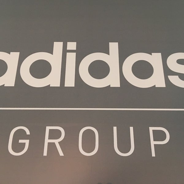 Adidas top group argentina