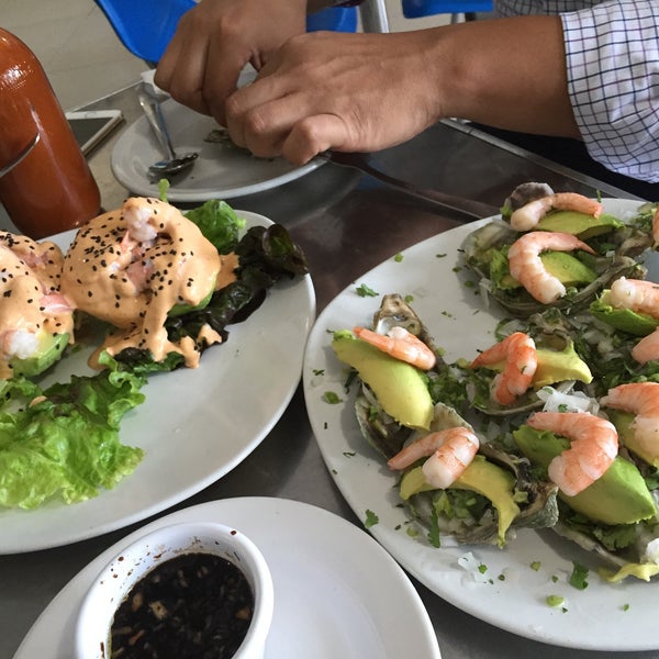 5/13/2016にJulio R.がRestaurante La Islaaで撮った写真
