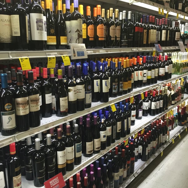 Coast Guard Exchange, Base Ramey, Aguadilla ((787) 8907272)