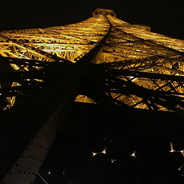 Foto scattata a Hôtel Mercure Paris Centre Tour Eiffel da ERDAL il 1/31/2018
