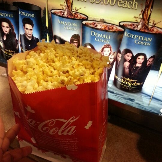 Tinseltown Movie Theater