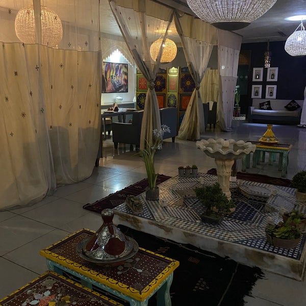 Photo taken at Tanjiah Restaurant by R on 10/13/2023