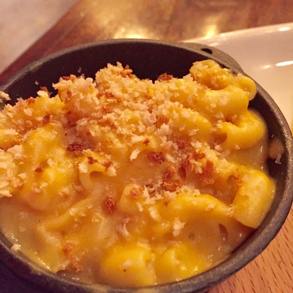 You can't go wrong with their vegan mac n cheese!