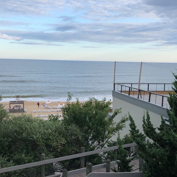 Photo taken at Gurney&#39;s Montauk Resort and Seawater Spa by Kate Z. on 9/7/2019