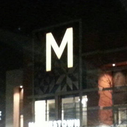 Foto scattata a Moorestown Mall da kaysha w. il 12/30/2012